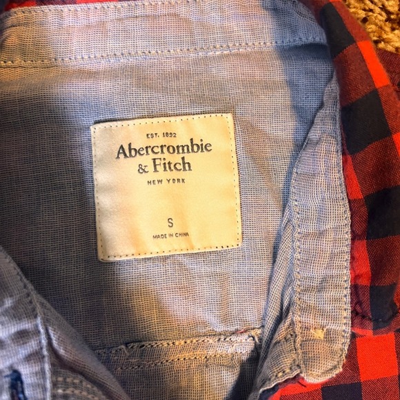 Abercrombie & Fitch Flannel Shirt Plaid Button Down Long Sleeve Red‎ Blue S - Picture 2 of 5
